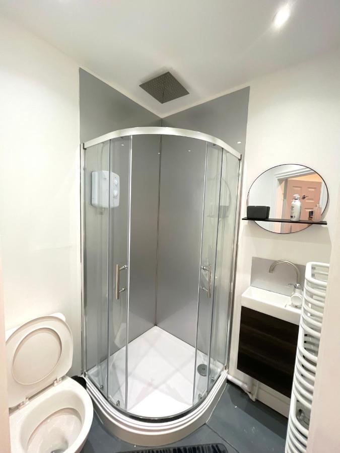 Central Penthouse By Hnfc Stays นิวคาสเซิล อะพอน ไทน์ ภายนอก รูปภาพ