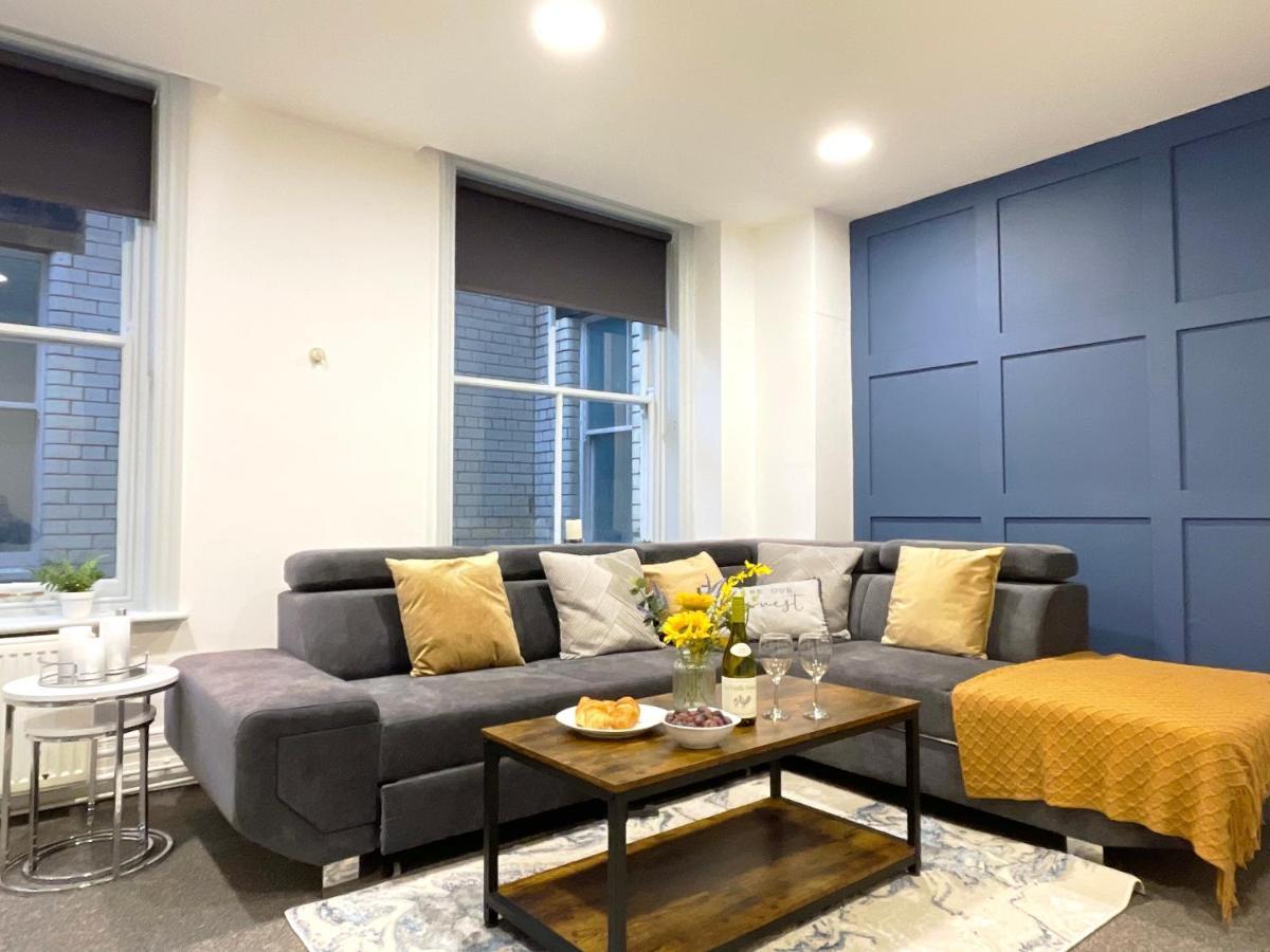 Central Penthouse By Hnfc Stays นิวคาสเซิล อะพอน ไทน์ ภายนอก รูปภาพ